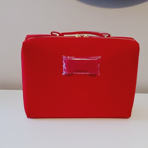 Estee Lauder Red Velvet Travel Bag Train Case - Picture 3 of 6